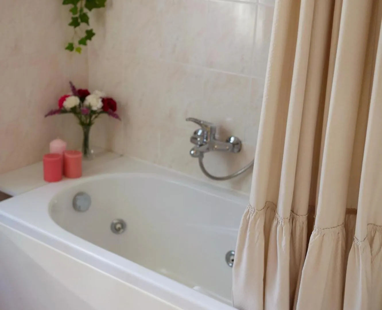 Bed & Breakfast Bed and Breakfast Il Giardino Di Cristina Vagliagli Italia
