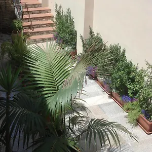 Il Giardino Segreto 2*, Cagliari Italia