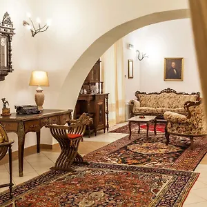 Il Duomo 3*, Oristano Italia